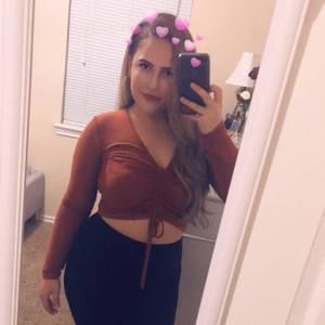 Meet your Posher, Crystal